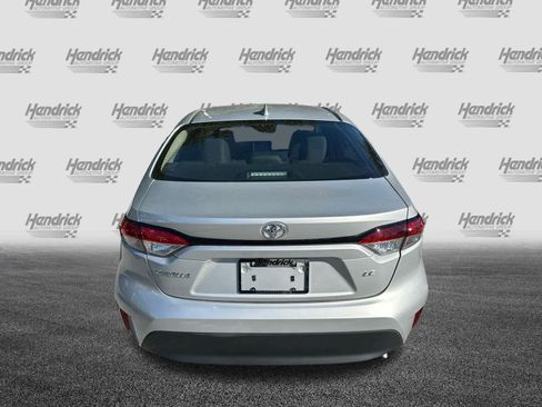 Used 2023 Toyota Corolla LE image 12