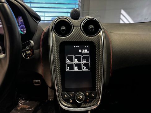 Used 2017 McLaren 570S Base image 39