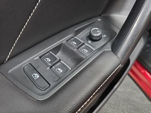 Used 2023 Volkswagen Tiguan SE w/ Panoramic Sunroof Package AWD/4WD image 26