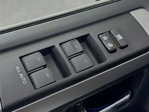 Certified 2022 Toyota 4Runner Limited image 30