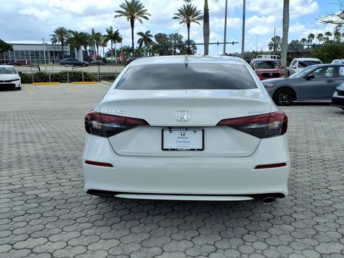 Used 2025 Honda Civic Sport image 16