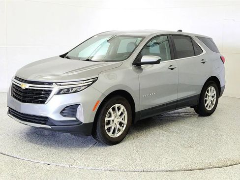 Used 2024 Chevrolet Equinox LT w/ LPO, Floor Liner Package image 3