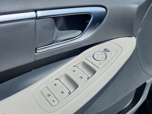 New 2026 Hyundai Sonata SEL FWD image 31