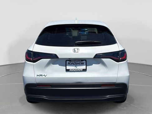 Used 2023 Honda HR-V LX image 4
