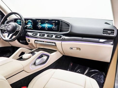 Used 2023 Mercedes-Benz GLE 450 4MATIC w/ Premium Package image 15
