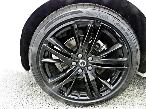 Used 2024 Volvo S60 B5 Plus image 19