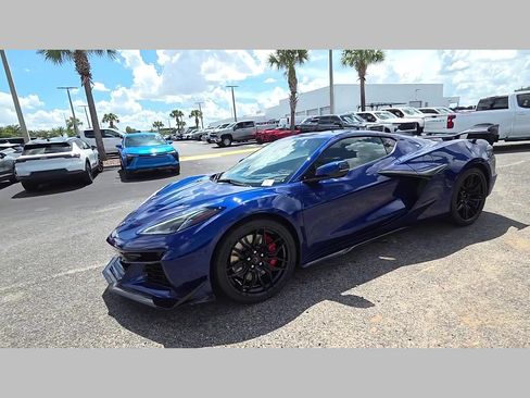 New 2027 Chevrolet Corvette Z06 RWD image 21