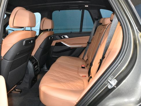 New 2026 BMW X5 xDrive50e w/ Executive Package AWD/4WD image 20
