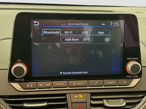 Used 2025 Nissan Altima 2.5 SV FWD image 22