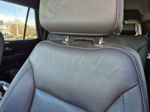 Used 2024 Chevrolet Tahoe LT image 18