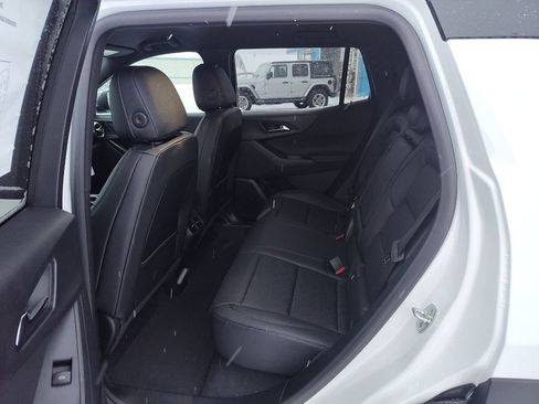 New 2026 Chevrolet Equinox LT w/ Convenience Package II image 11