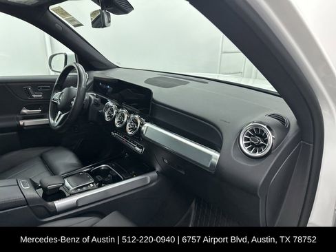 Certified 2023 Mercedes-Benz GLB 250 4MATIC image 27