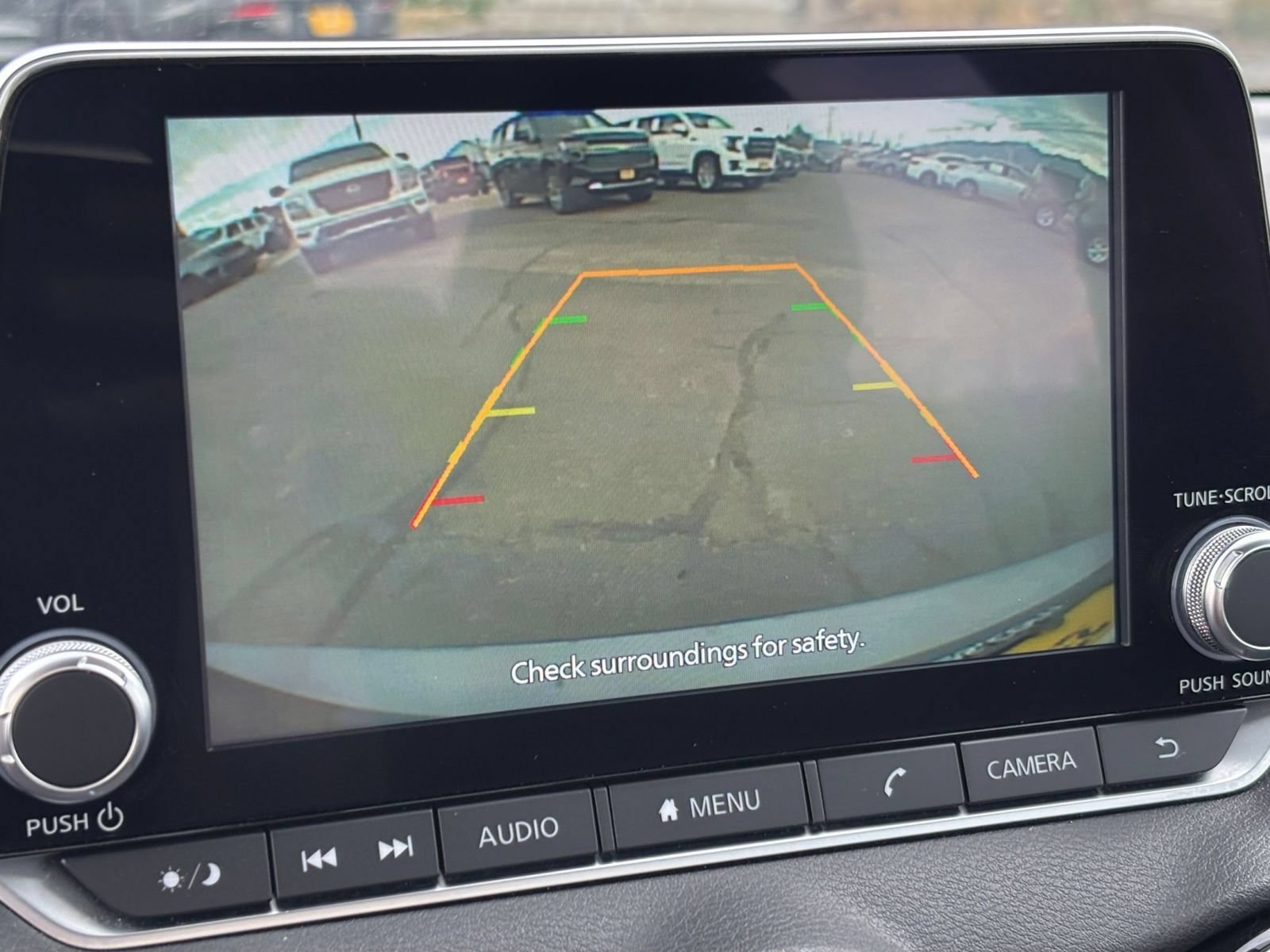 Used 2025 Nissan Sentra SV FWD image 22
