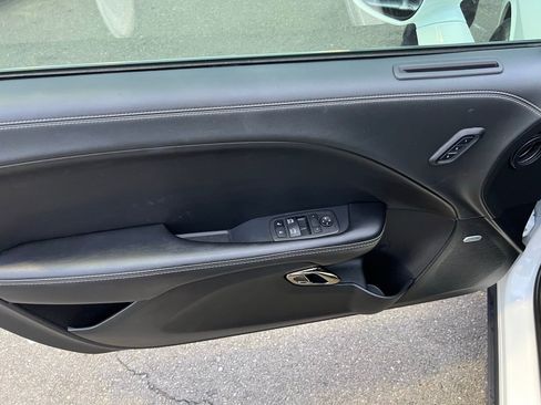 Used 2021 Dodge Challenger SRT Hellcat w/ Plus Package image 20