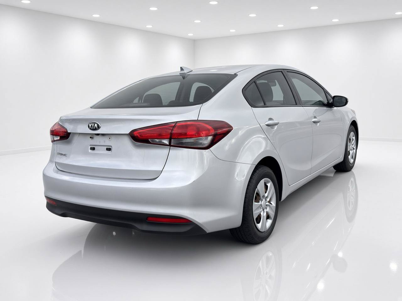 Used 2018 Kia Forte LX w/ LX Popular Package FWD image 6