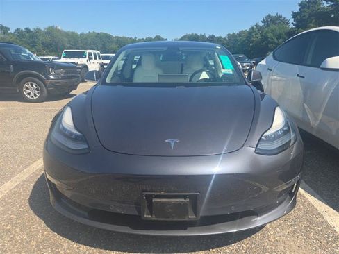 Used 2019 Tesla Model 3 Long Range AWD/4WD image 3