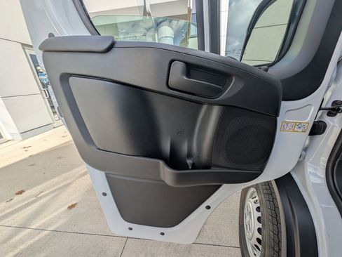 New 2026 RAM ProMaster 3500 w/ Convenience Group image 34