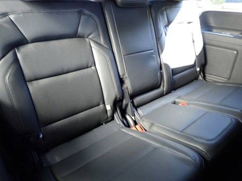 New 2025 Lincoln Navigator Reserve w/ Jet Appearance Package image 14