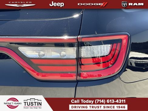 Used 2023 Dodge Durango R/T AWD/4WD image 9