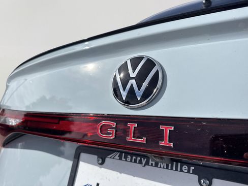 New 2026 Volkswagen Jetta GLI Autobahn image 6