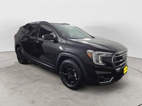 Certified 2024 GMC Terrain AT4 w/ Infotainment Package II image 7