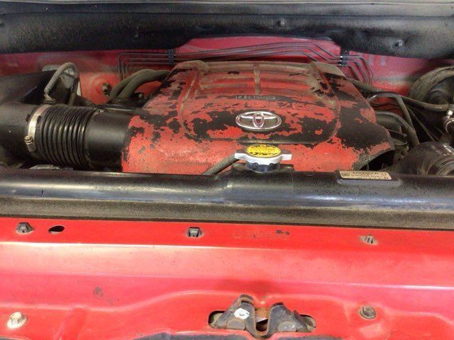 Used 2012 Toyota Tundra 4x4 CrewMax w/ Tow Pkg image 15