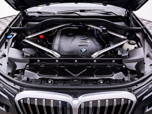 Certified 2023 BMW X7 xDrive40i w/ Climate Comfort Package AWD/4WD image 31