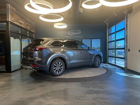 Used 2021 MAZDA CX-9 Touring w/ Touring Premium Package AWD/4WD image 3