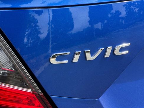 Certified 2018 Honda Civic EX image 30