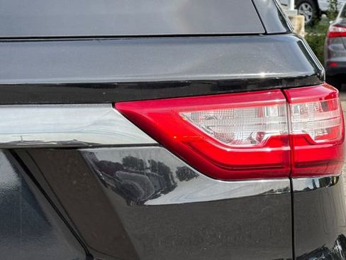 Used 2020 Chevrolet Traverse RS image 53