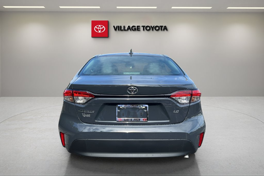 New 2027 Toyota Corolla LE w/ LE Premium Package FWD image 4