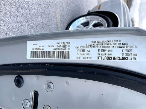 Used 2010 Dodge Challenger R/T image 13