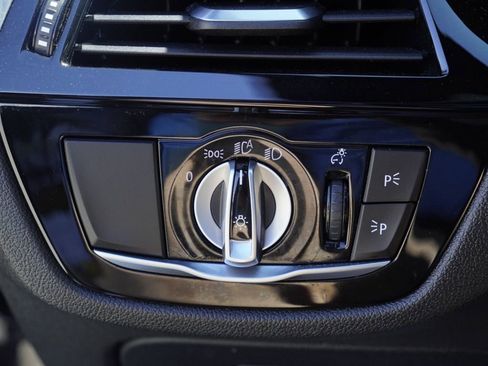 Used 2021 BMW 530i w/ M Sport Package image 13