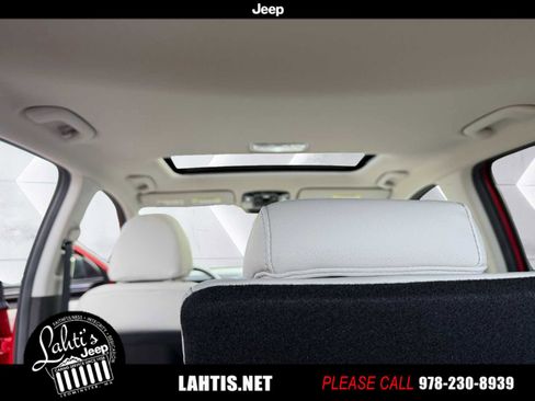 Used 2022 Hyundai Tucson SEL w/ Convenience + Premium Package image 18