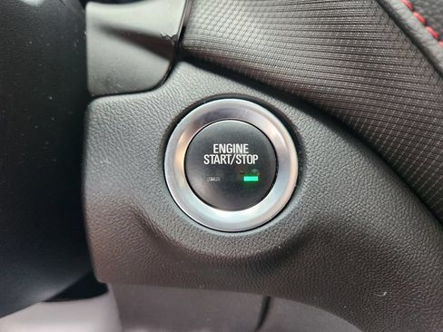 Used 2022 Chevrolet Equinox RS w/ RS Leather Package FWD image 22