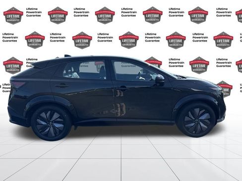 Used 2023 Nissan Ariya AWD image 4
