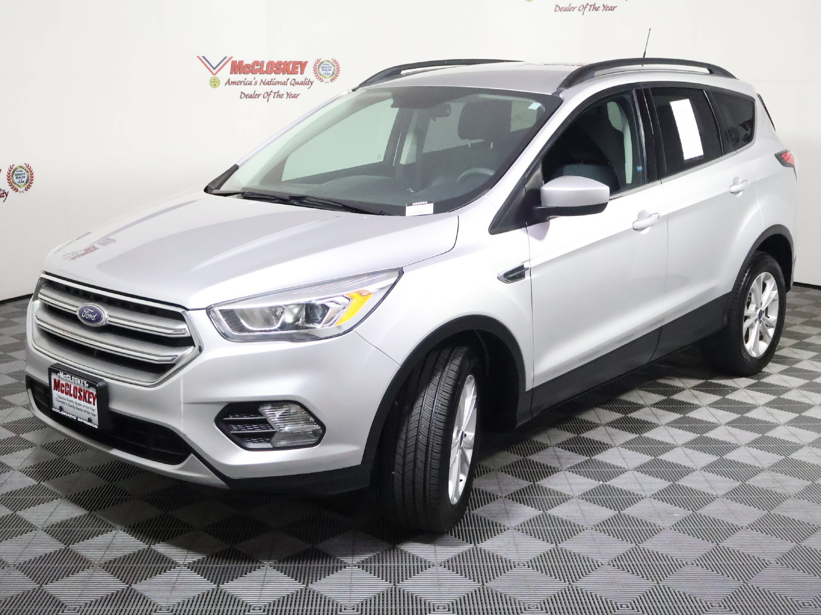 Used 2017 Ford Escape SE w/ Equipment Group 201A AWD/4WD image 17