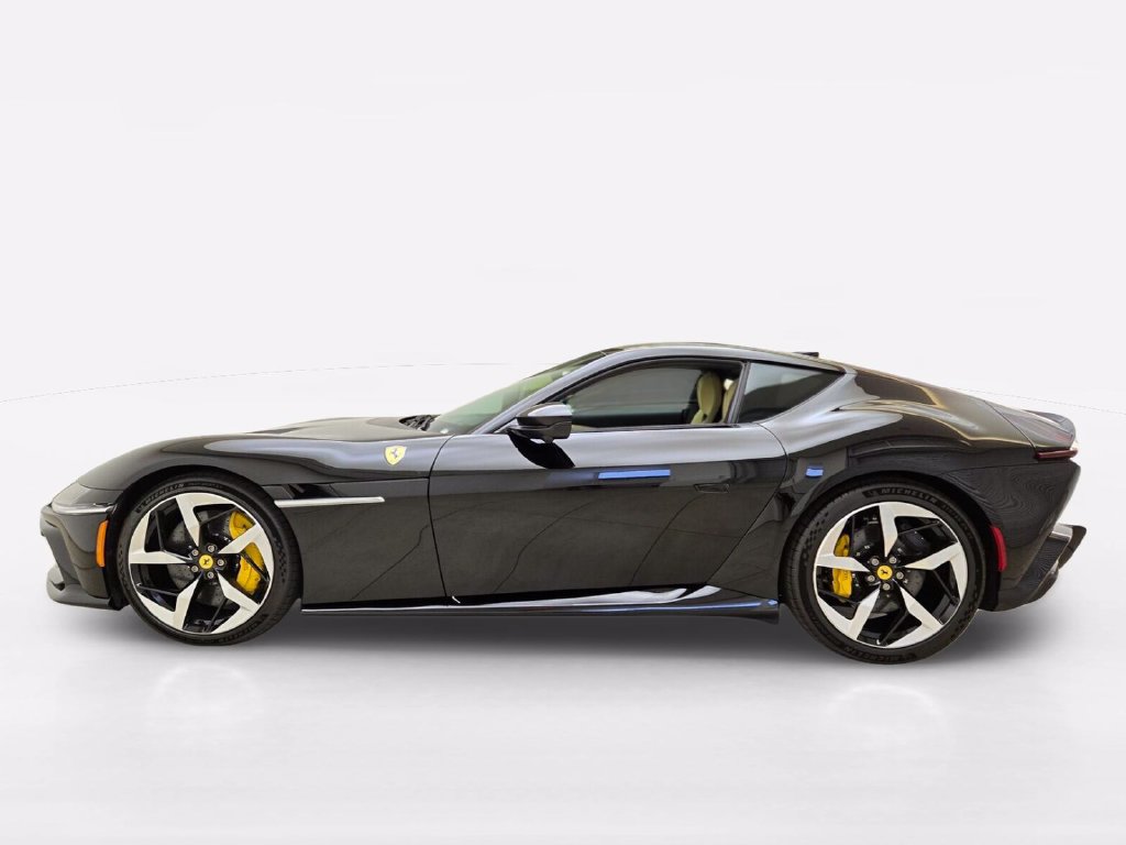 Used 2025 Ferrari 12Cilindri RWD image 10