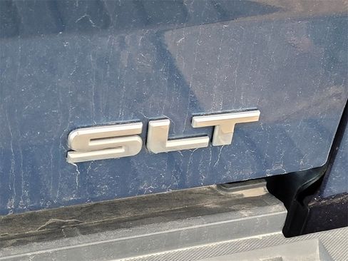 Used 2018 GMC Sierra 1500 SLT w/ SLT Premium Package image 8