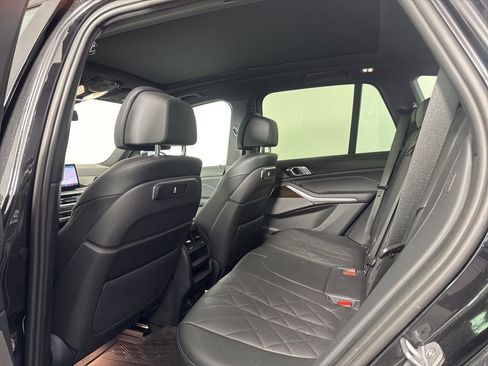 Used 2024 BMW X5 xDrive40i w/ M Sport Package image 10