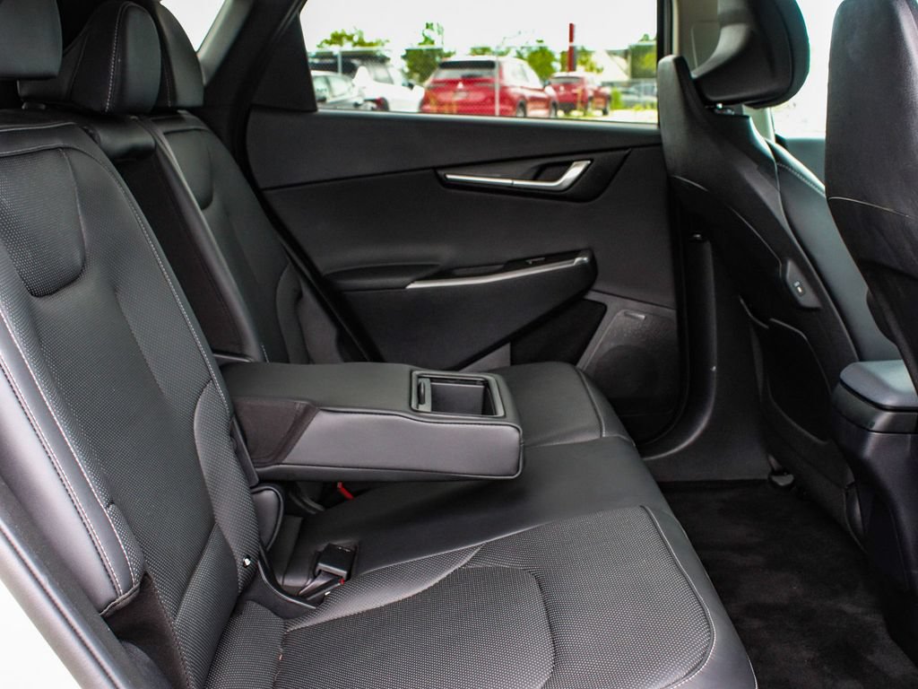 Used 2023 Kia EV6 Wind AWD/4WD image 39