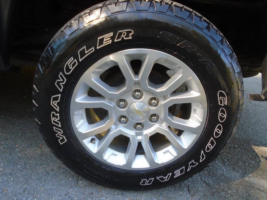 Used 2011 Chevrolet Silverado 1500 LT w/ All-Star Edition RWD image 25