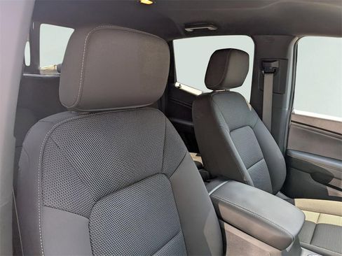 New 2026 GMC Canyon Elevation w/ Convenience Package image 19