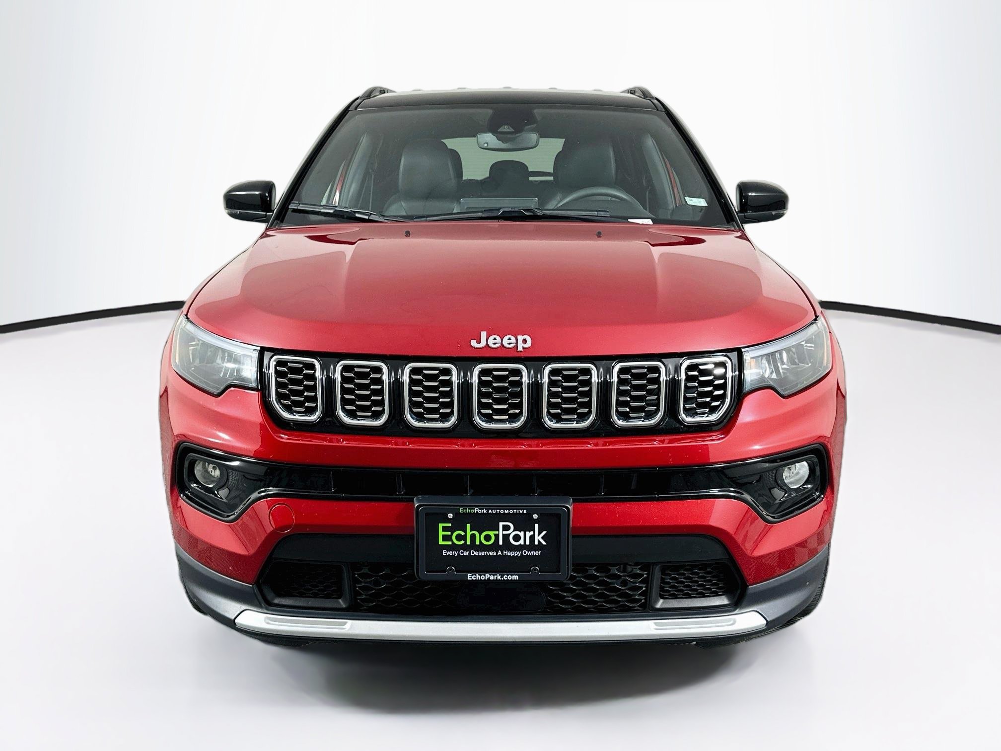 Used 2025 Jeep Compass Limited AWD/4WD image 2