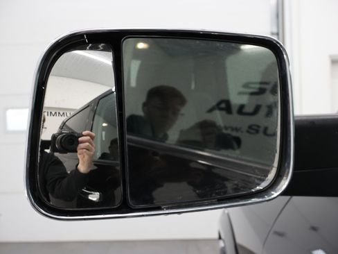 Used 2018 RAM 3500 Laramie image 39