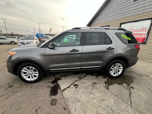Used 2012 Ford Explorer XLT image 8