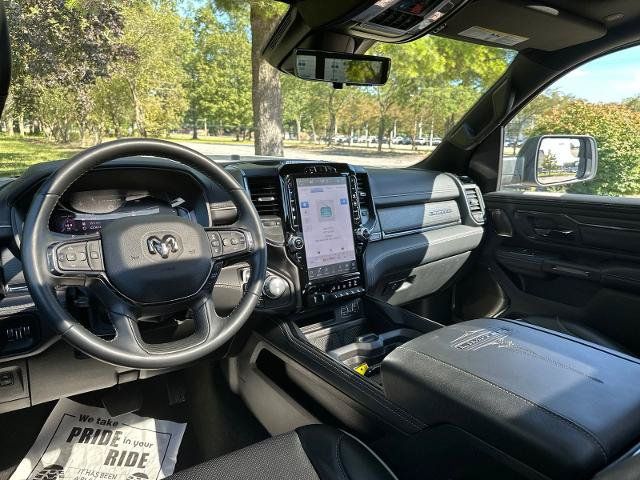 Used 2024 RAM 1500 Limited AWD/4WD image 2