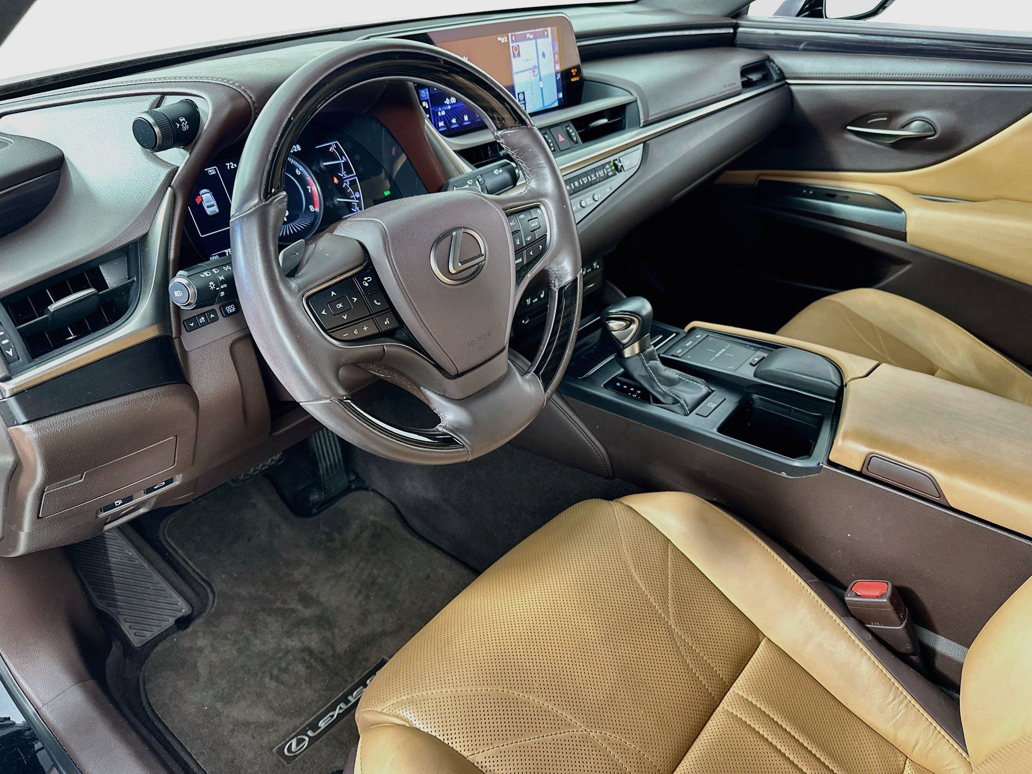 Used 2019 Lexus ES 350 w/ Accessory Package 2 FWD image 9