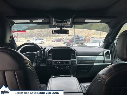 Used 2022 Ford F350 Platinum w/ Tremor Off-Road Package image 16