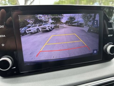 Used 2021 Hyundai Santa Fe SE FWD image 17
